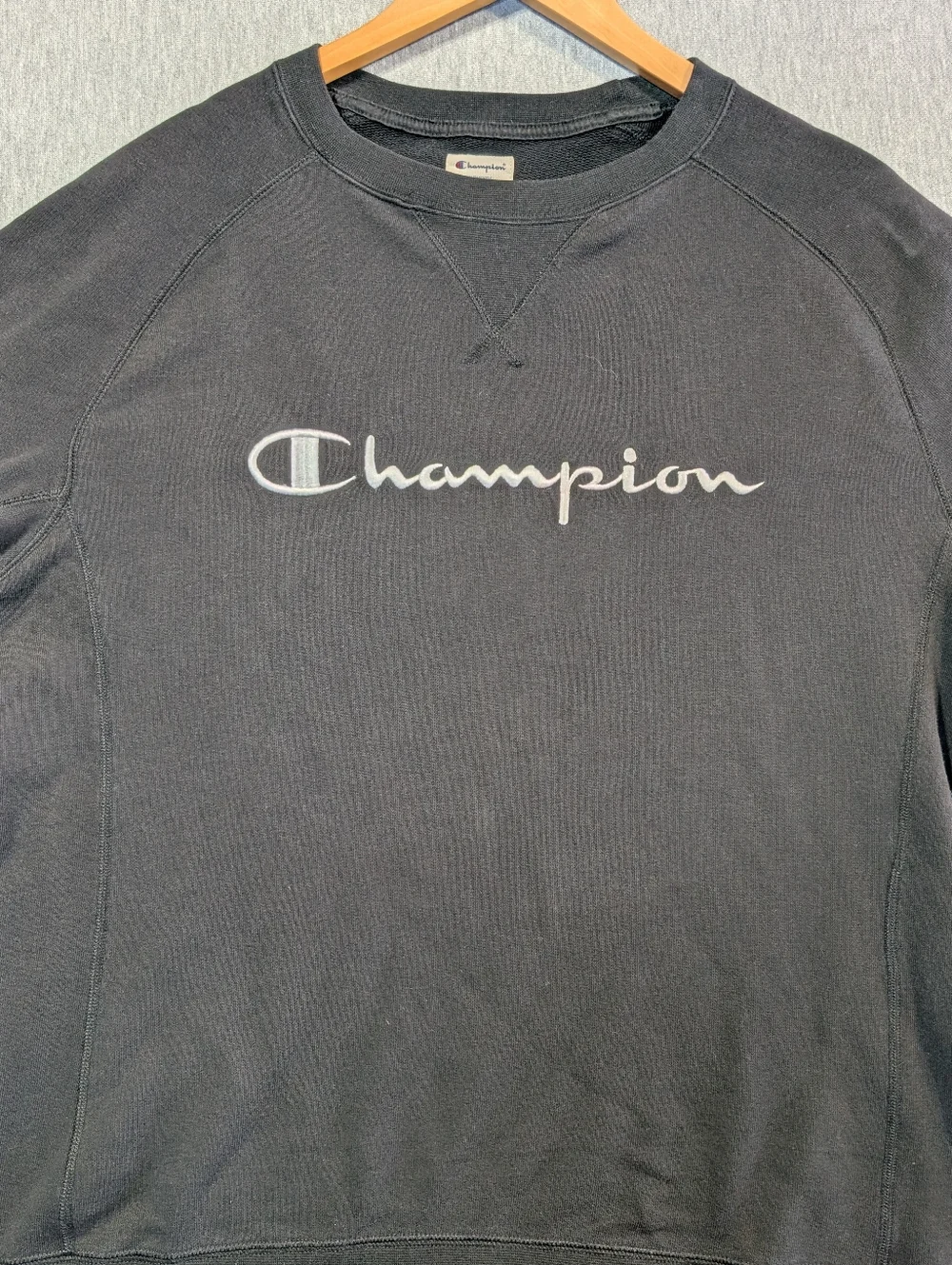 Champion Athletic Lightweight Sweatshirt Women's Large Black White Embroidered - Picture 3 of 9